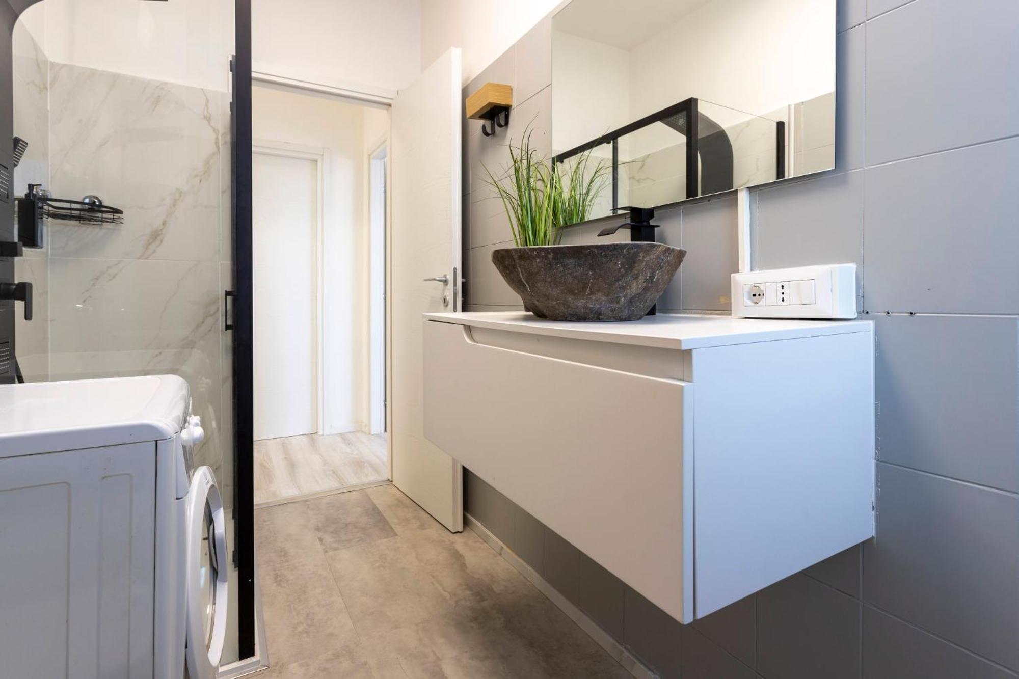Mountain View Apartment Novara Exterior photo